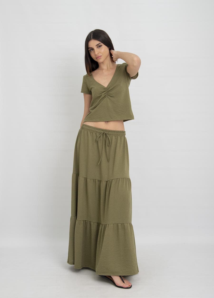 Remera fantasia con frunce en escote