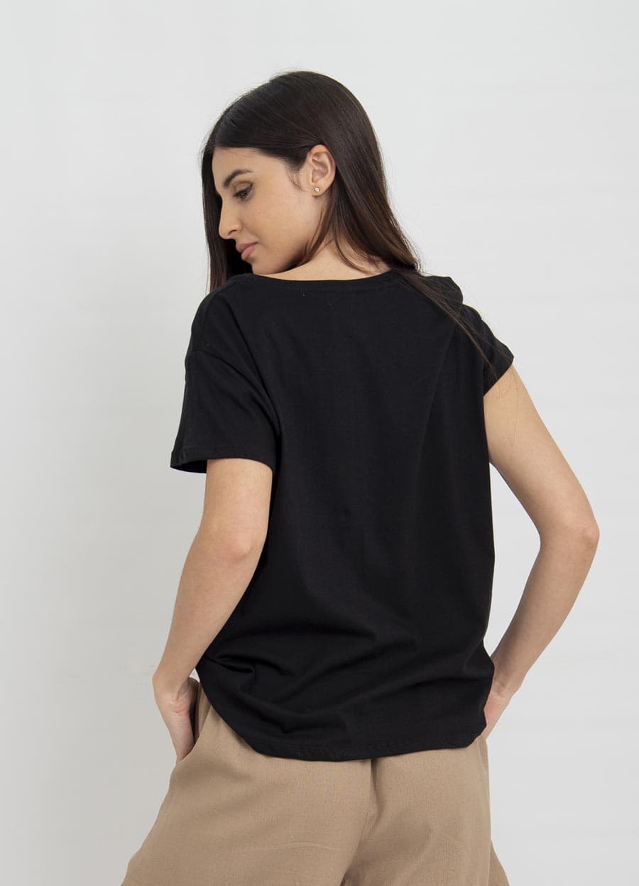 Remera UNTAMED 