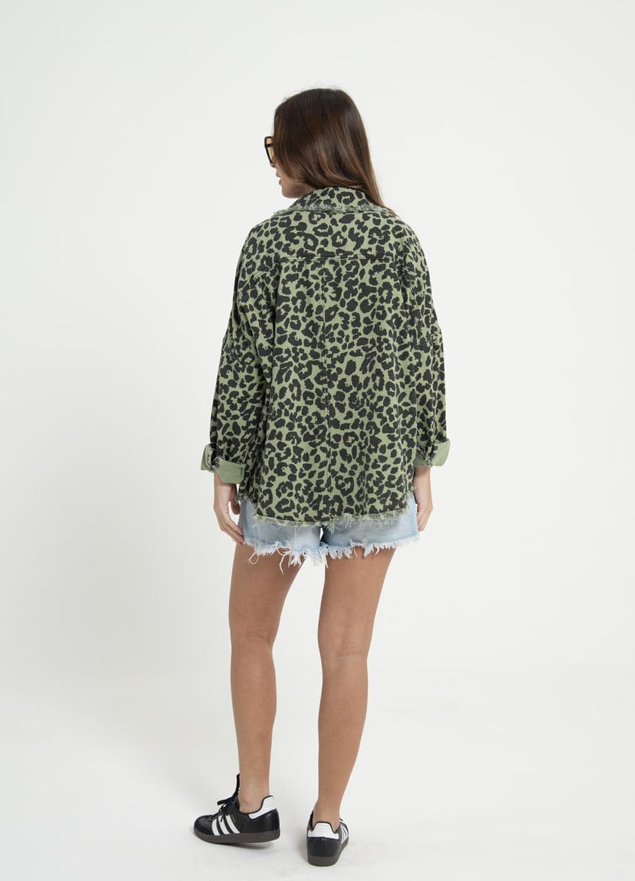 Chaqueta animal print