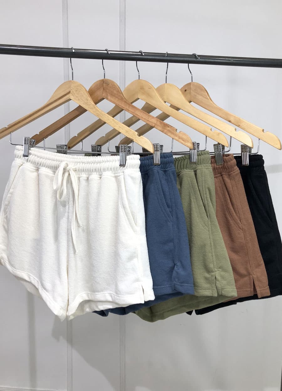 Short tejido rustico con cordon