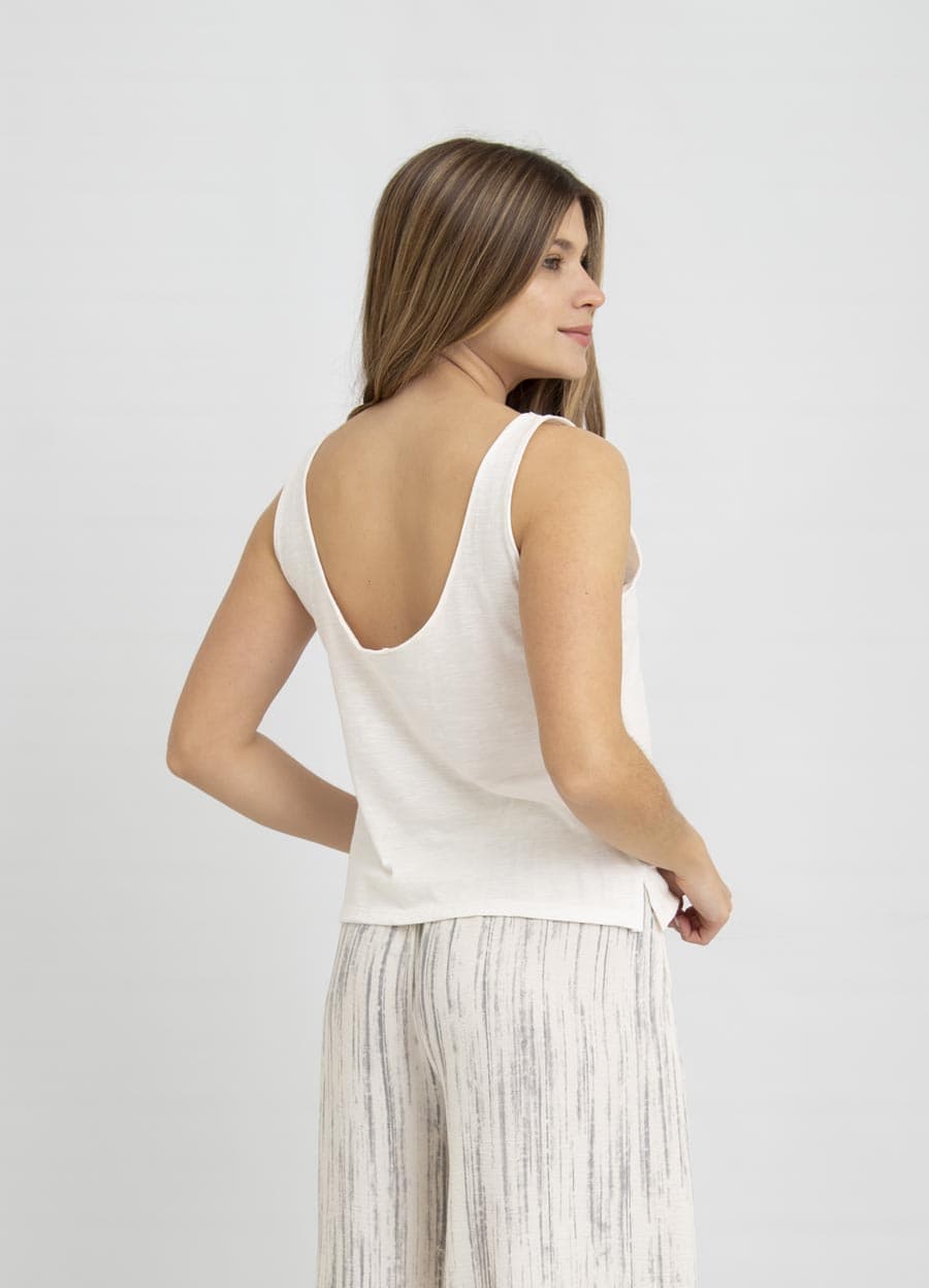 Musculosa con al corte flame