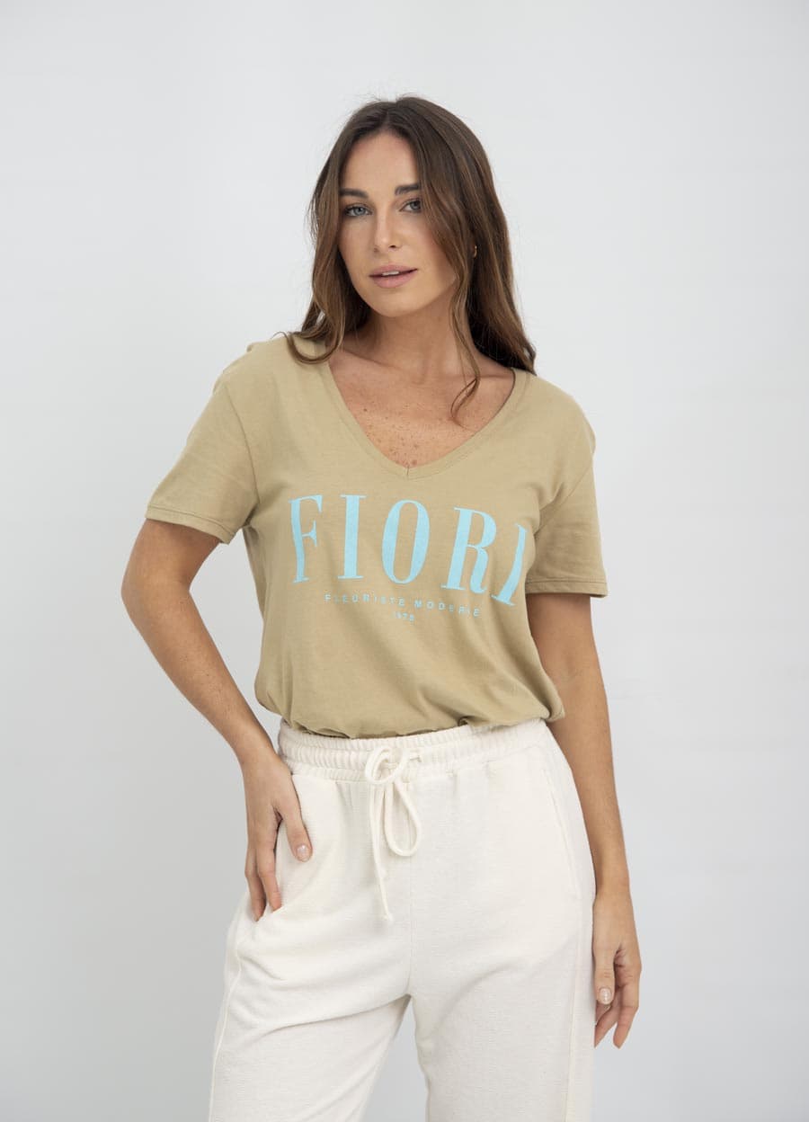 Remera FIORI